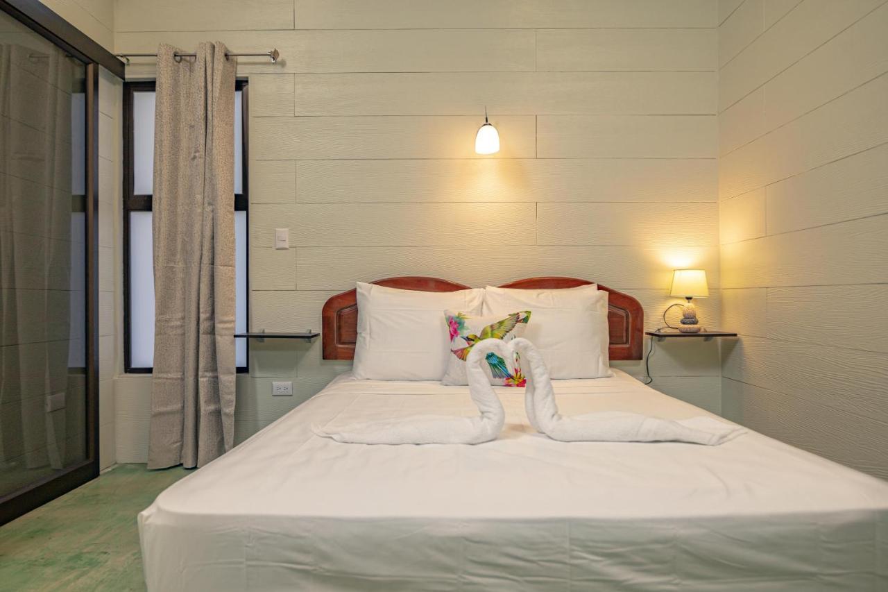 Riverside Villas Manuel Antonio Dış mekan fotoğraf